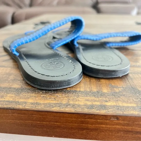 Tory Burch Neptune Baltic Blue Bi-Color Woven Flat Sandal - Picture 5 of 5